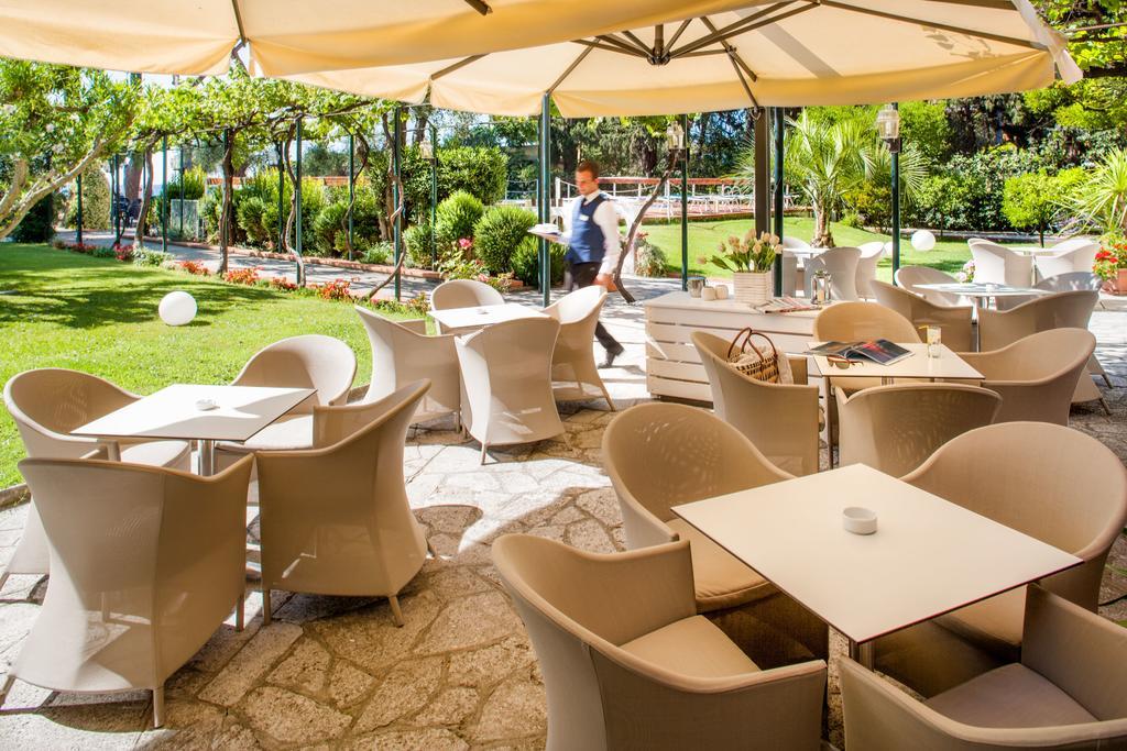 Hotel Eden Park Diano Marina Exterior foto